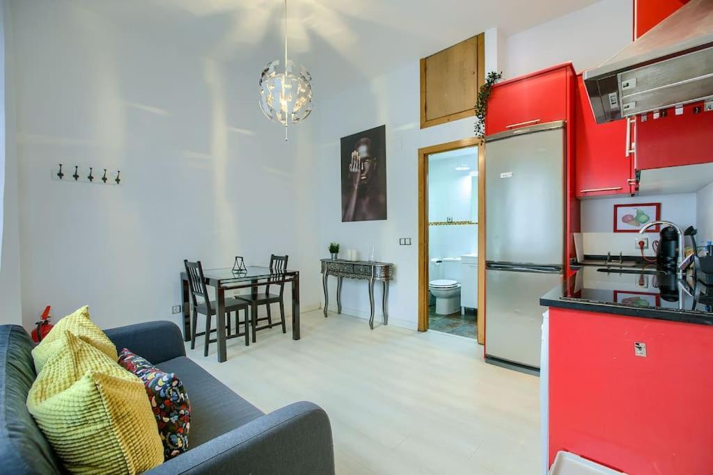 Cozy Getaway In Madrid Lägenhet Exteriör bild
